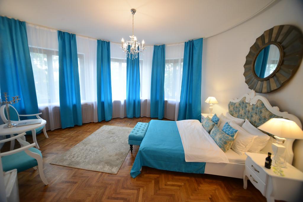 Casa Negustorului Hotel เดวา ภายนอก รูปภาพ